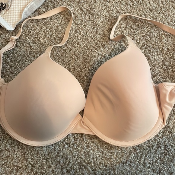 Variety pack Victoria’s Secret bras - Picture 2 of 8